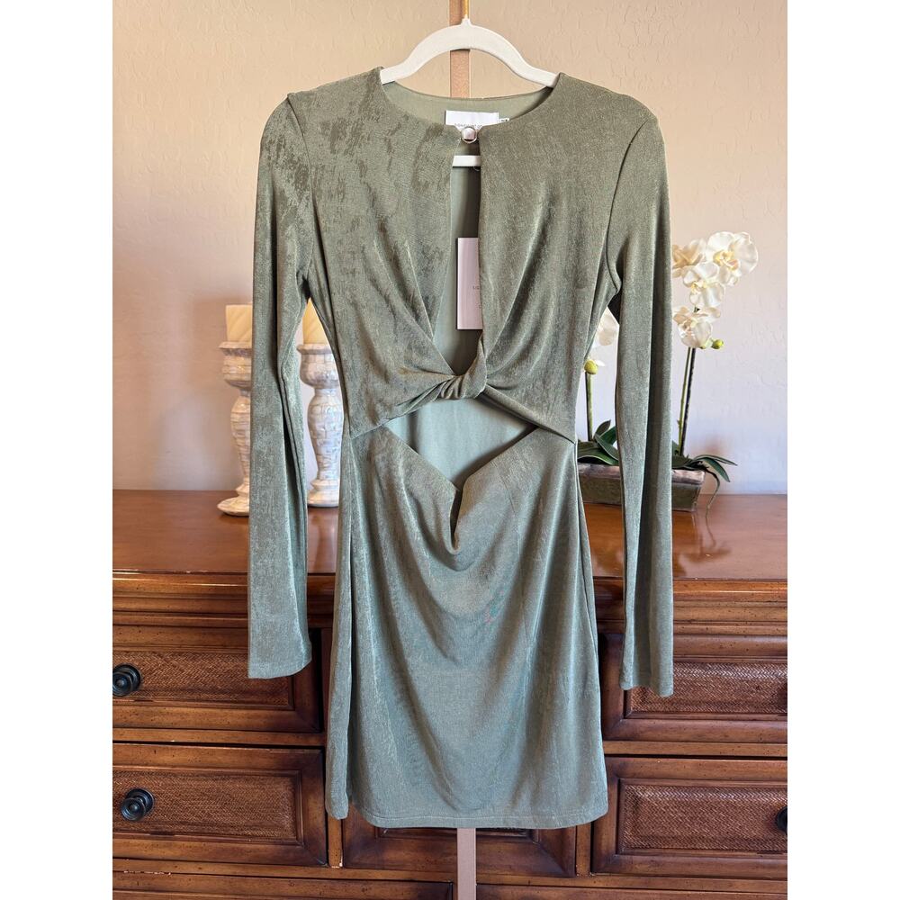 Significant Other Ivy Front Cutout Mini Dress Green NWT SOLD OUT Retail $200 - Picture 5 of 8